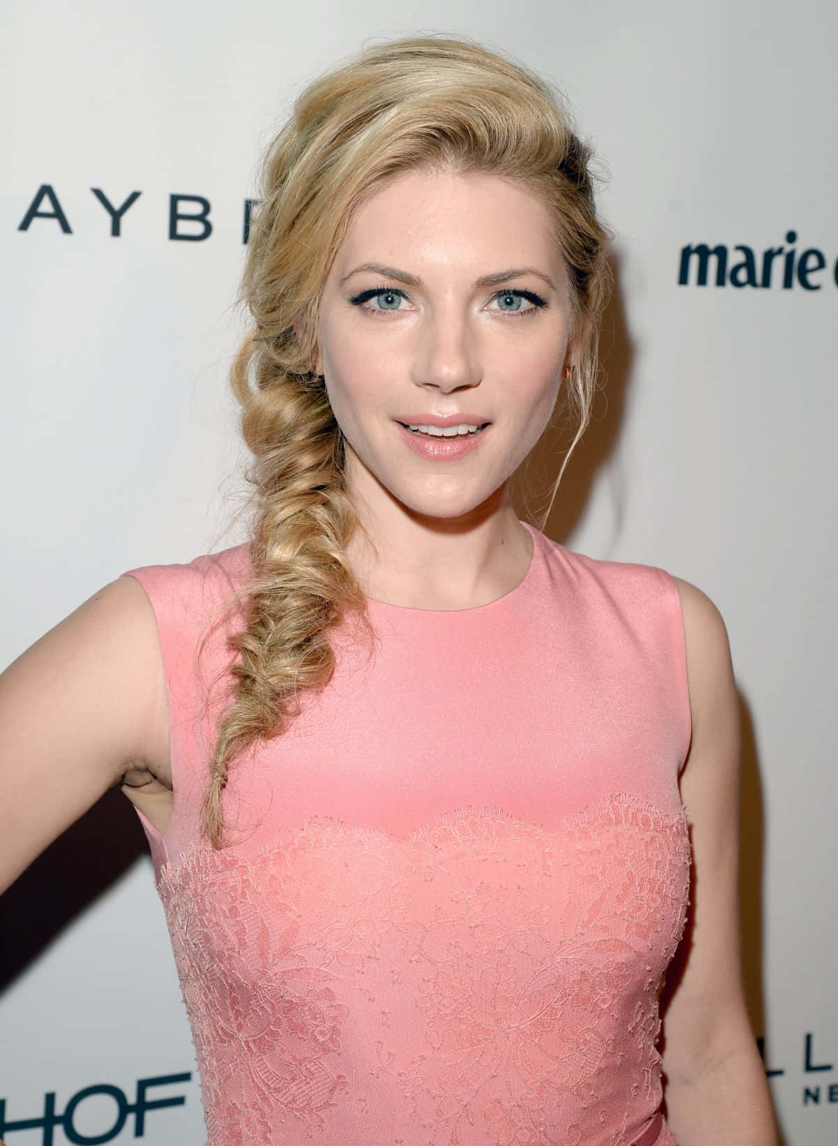 Katheryn Winnick Pink Dress Event Wallpaper