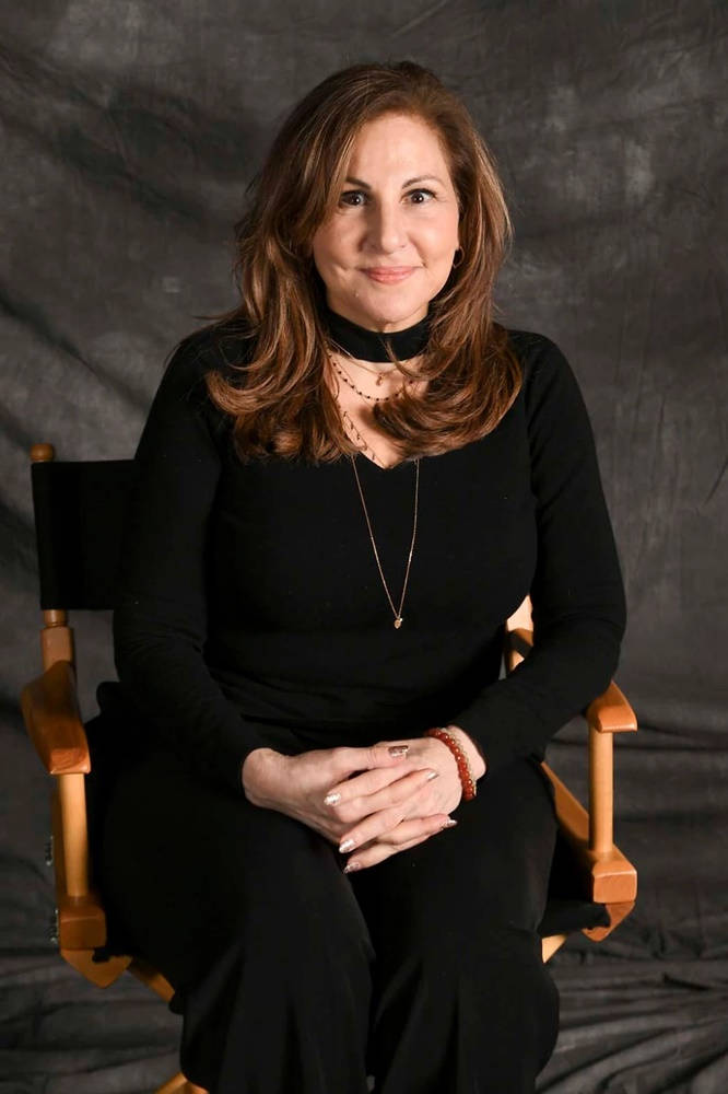 Kathy Najimy Black Outfit Wallpaper