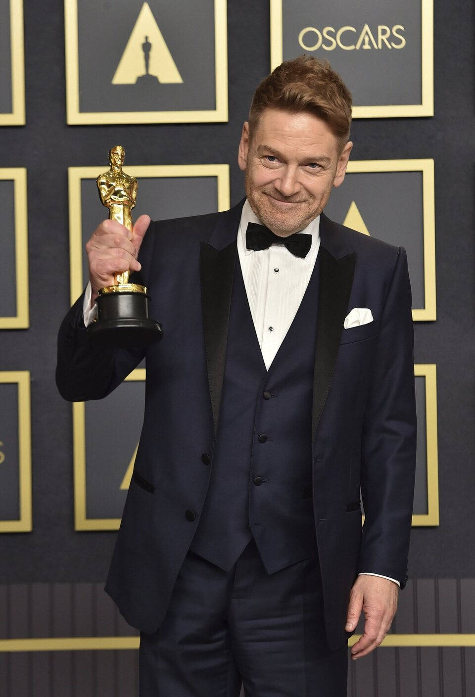 Kenneth Branagh In Oscars Wallpaper