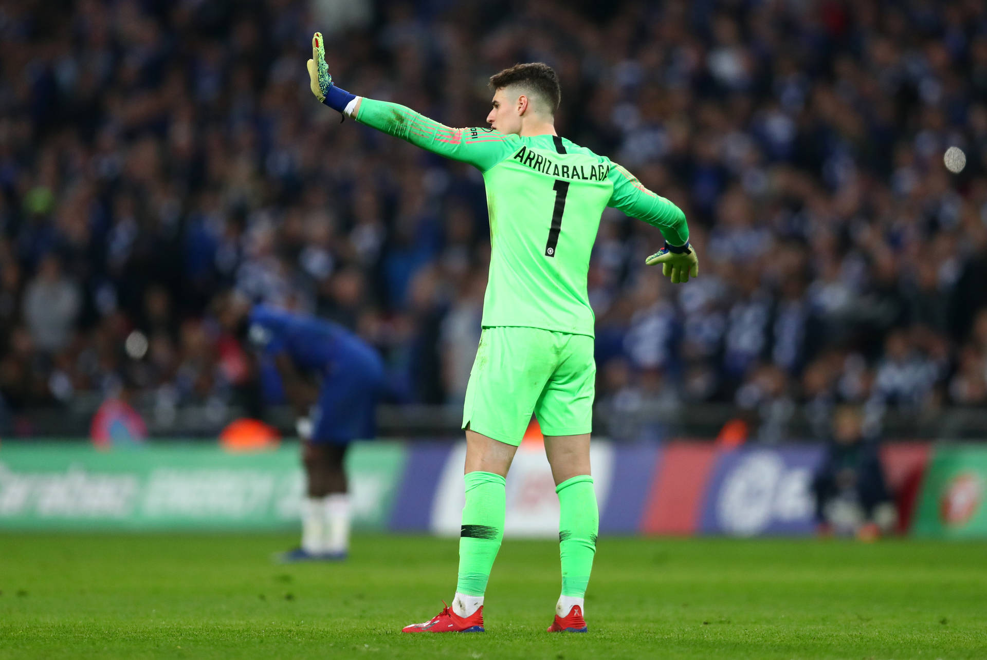 Kepa Arrizabalaga Hand Signal Wallpaper