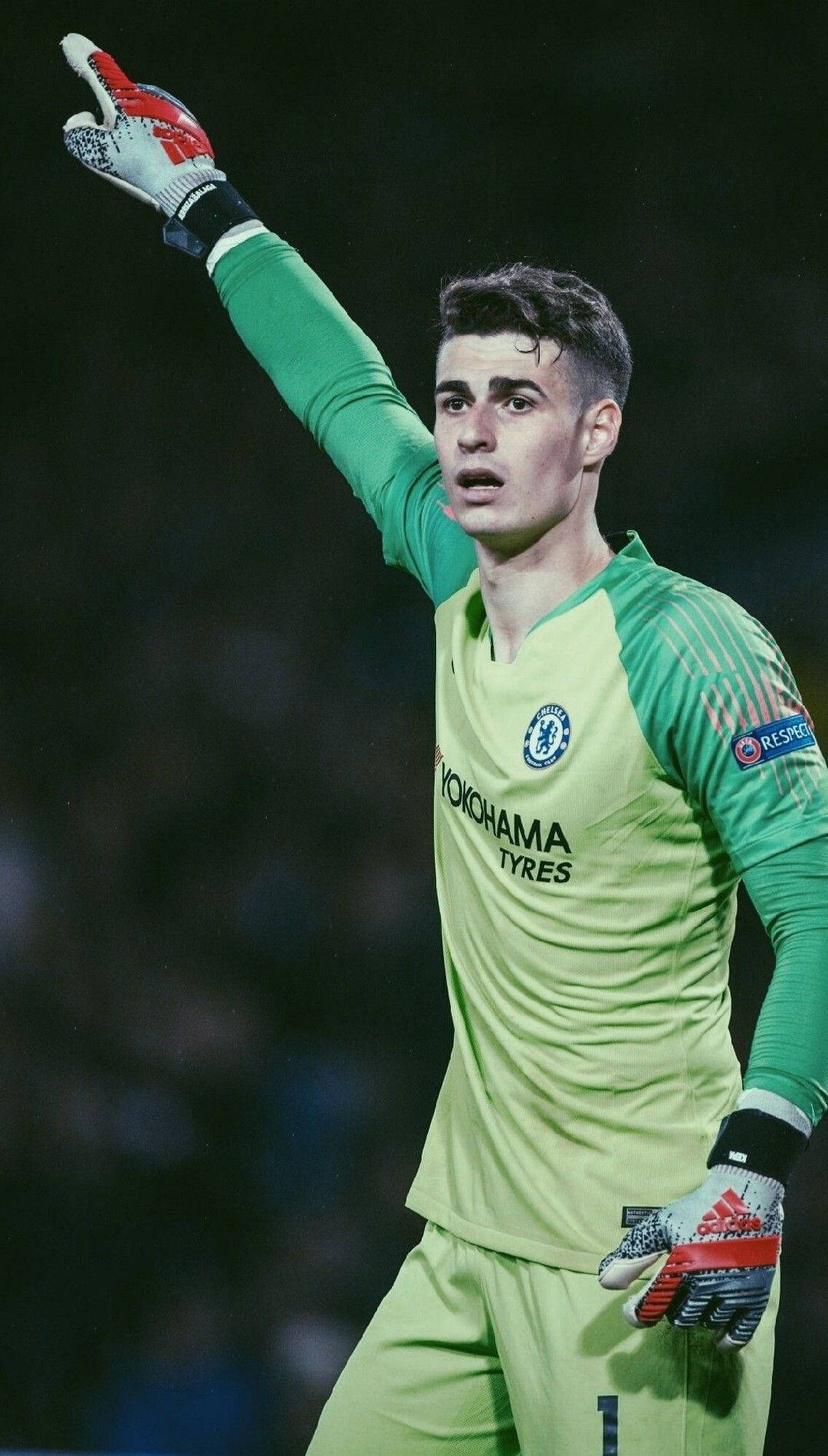 Kepa Arrizabalaga Raising Right Arm Wallpaper