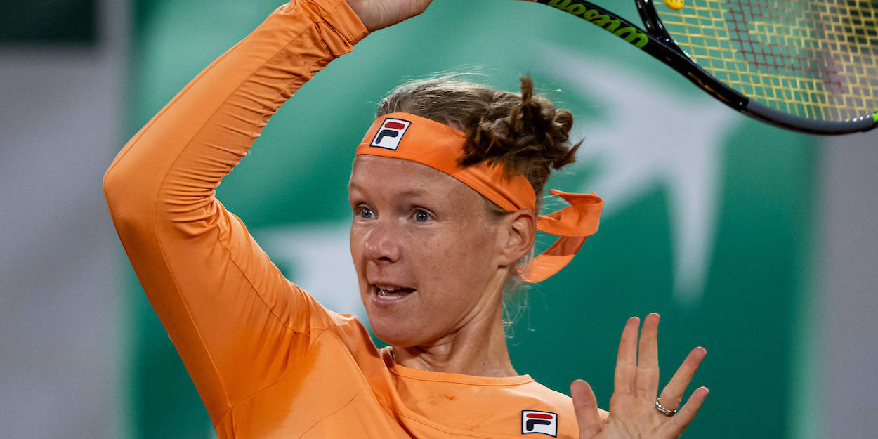 Kiki Bertens Orange Headband Wallpaper