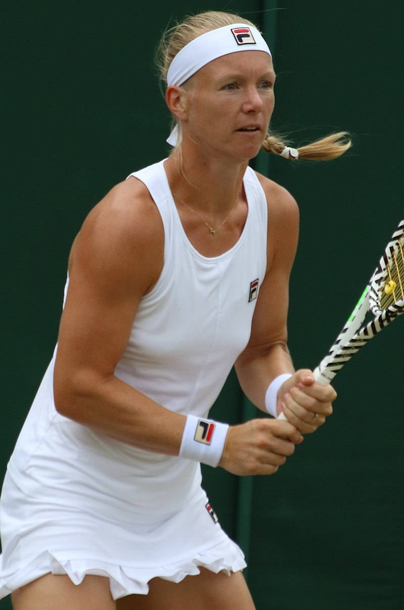 Kiki Bertens Ready Stance Portrait Wallpaper