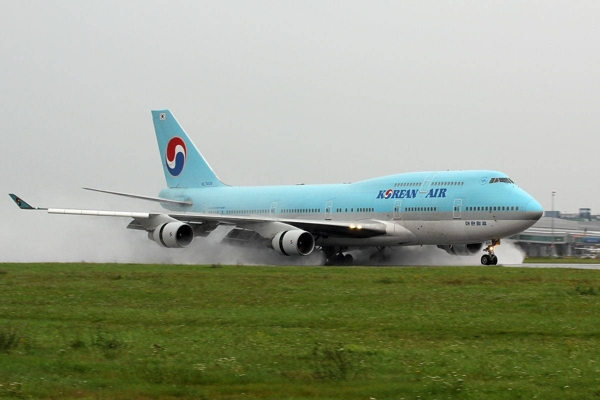 Korean Air Boeing B747-400 Wallpaper