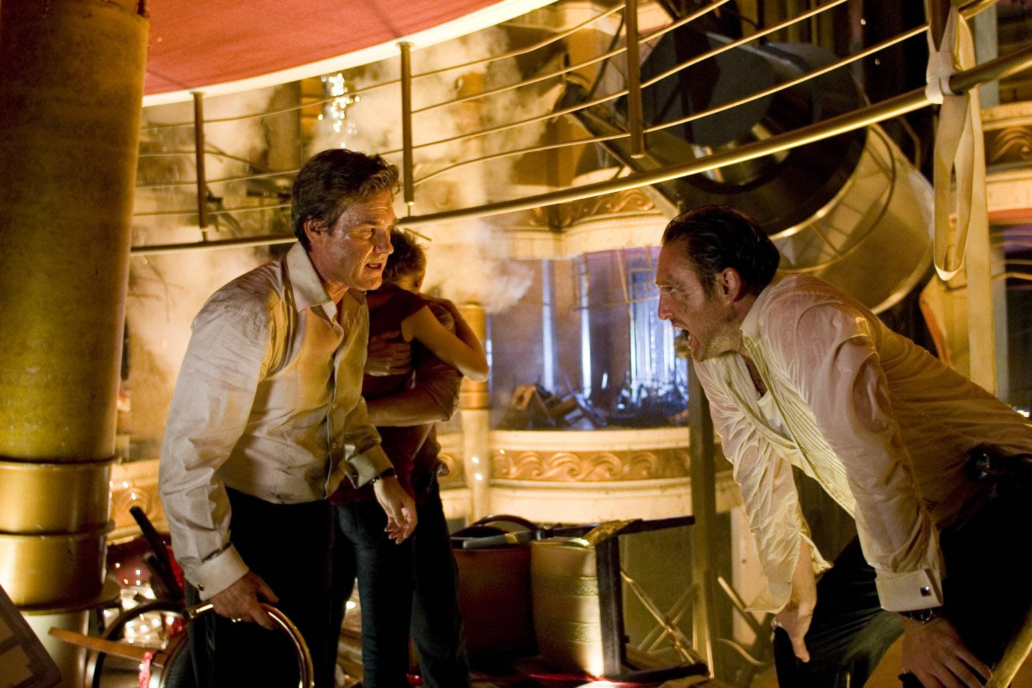 Kurt Russell And Josh Lucas In A Still From The Movie Poseidon Wallpaper