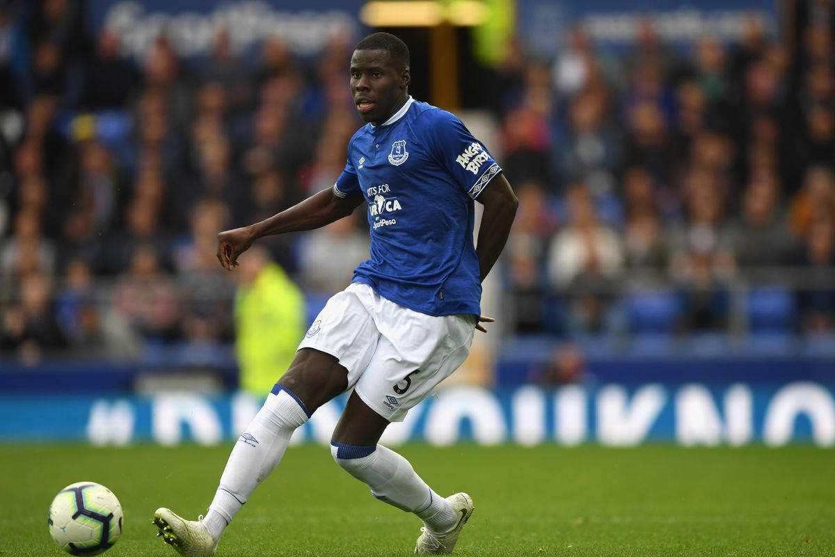 Kurt Zouma Everton Kicking Ball Wallpaper