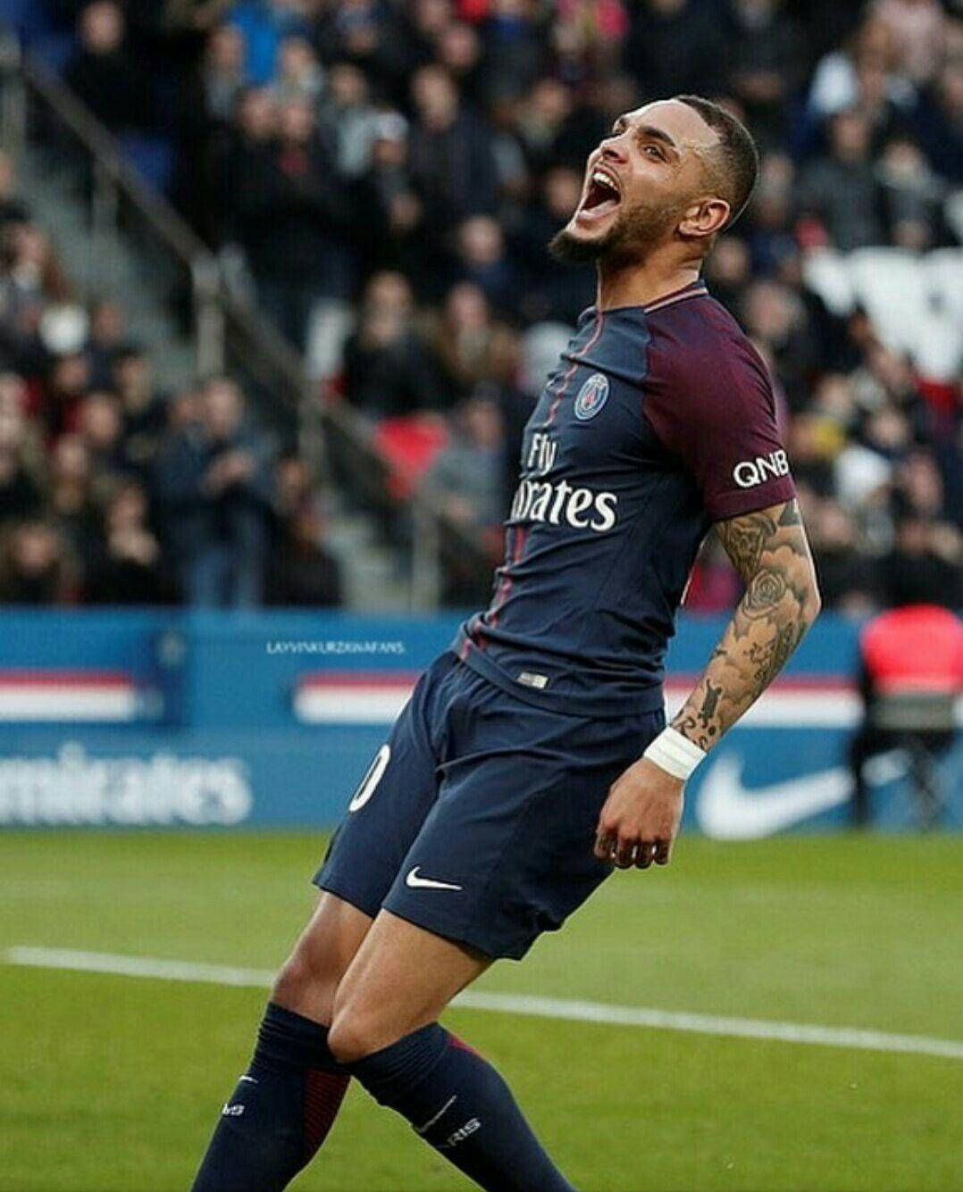 Layvin Kurzawa Angled Wallpaper