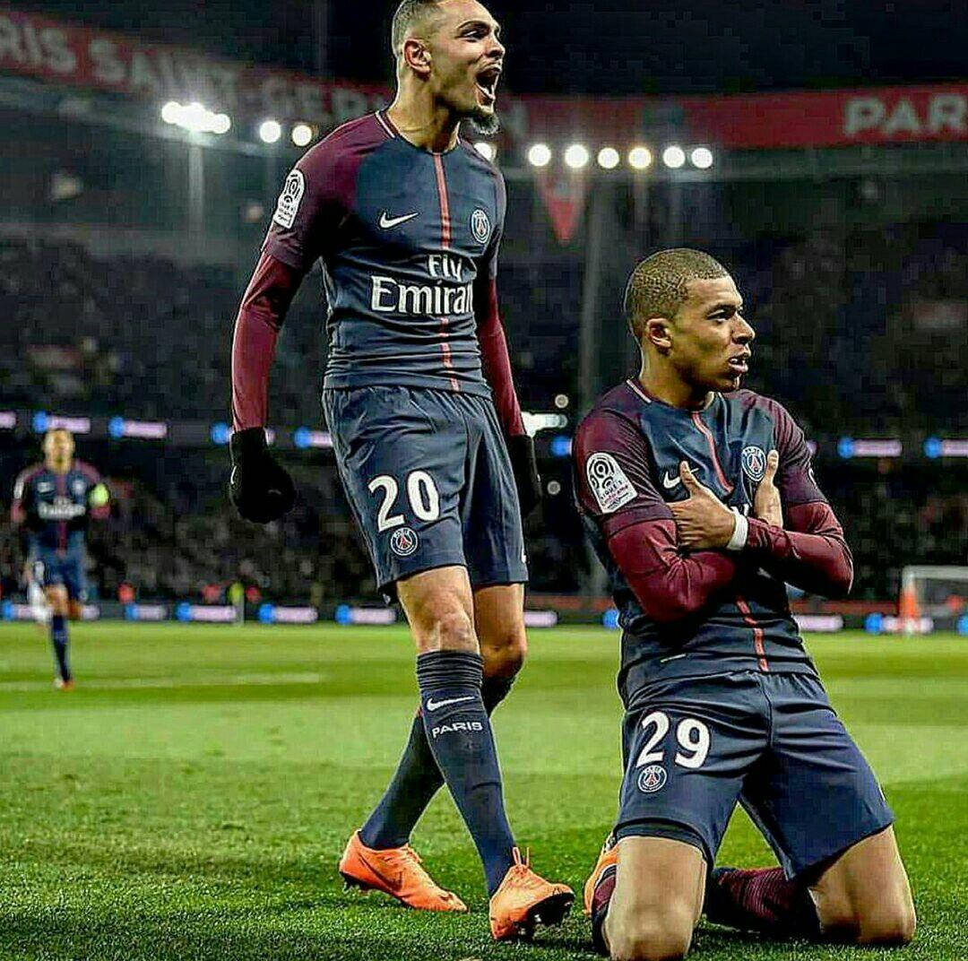 Layvin Kurzawa Backed Up Wallpaper