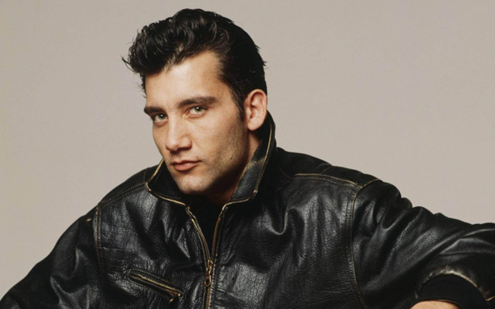 Leather Clive Owen Wallpaper