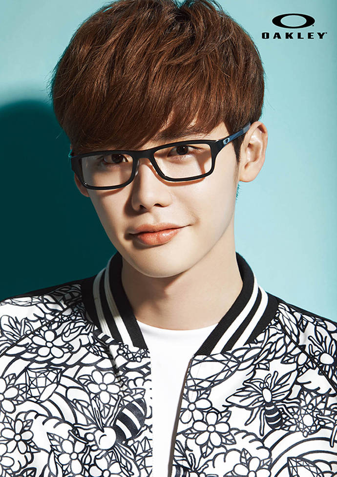 Lee Jong Suk Korea Eyewear Casual Wallpaper