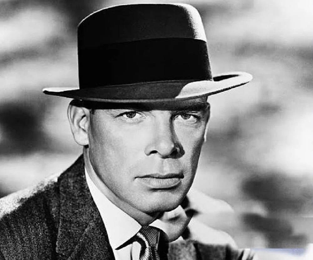 Lee Marvin Bowler Hat Wallpaper