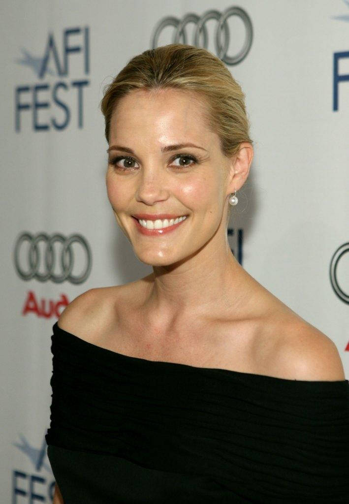 Leslie Bibb Afi Fest 2006 Wallpaper