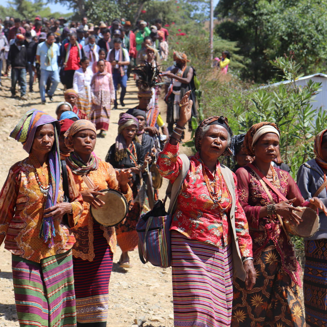 Local Women In Timor-leste Wallpaper