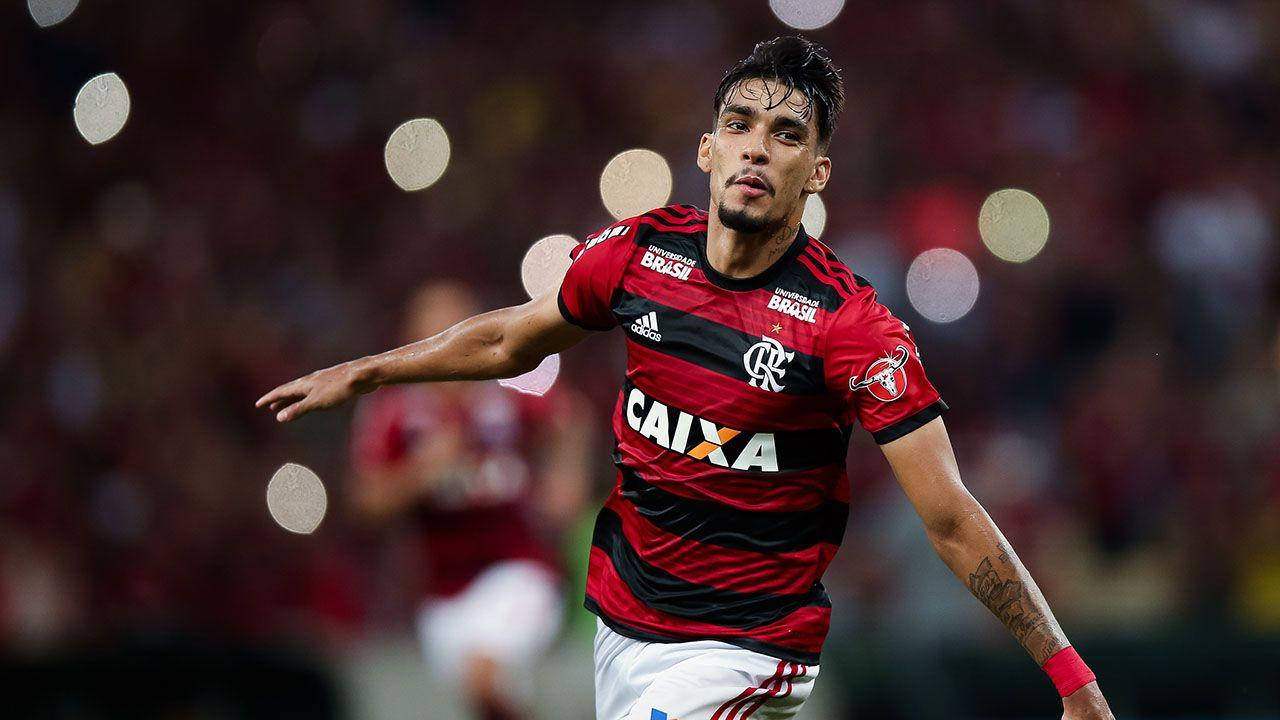 Lucas Paquetá With Open Arms Wallpaper