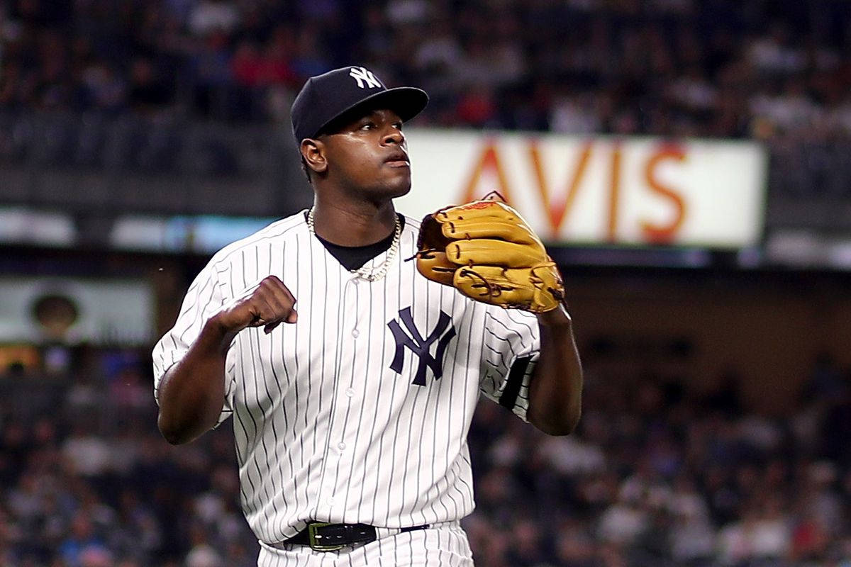 Luis Severino To Punch Glove Wallpaper