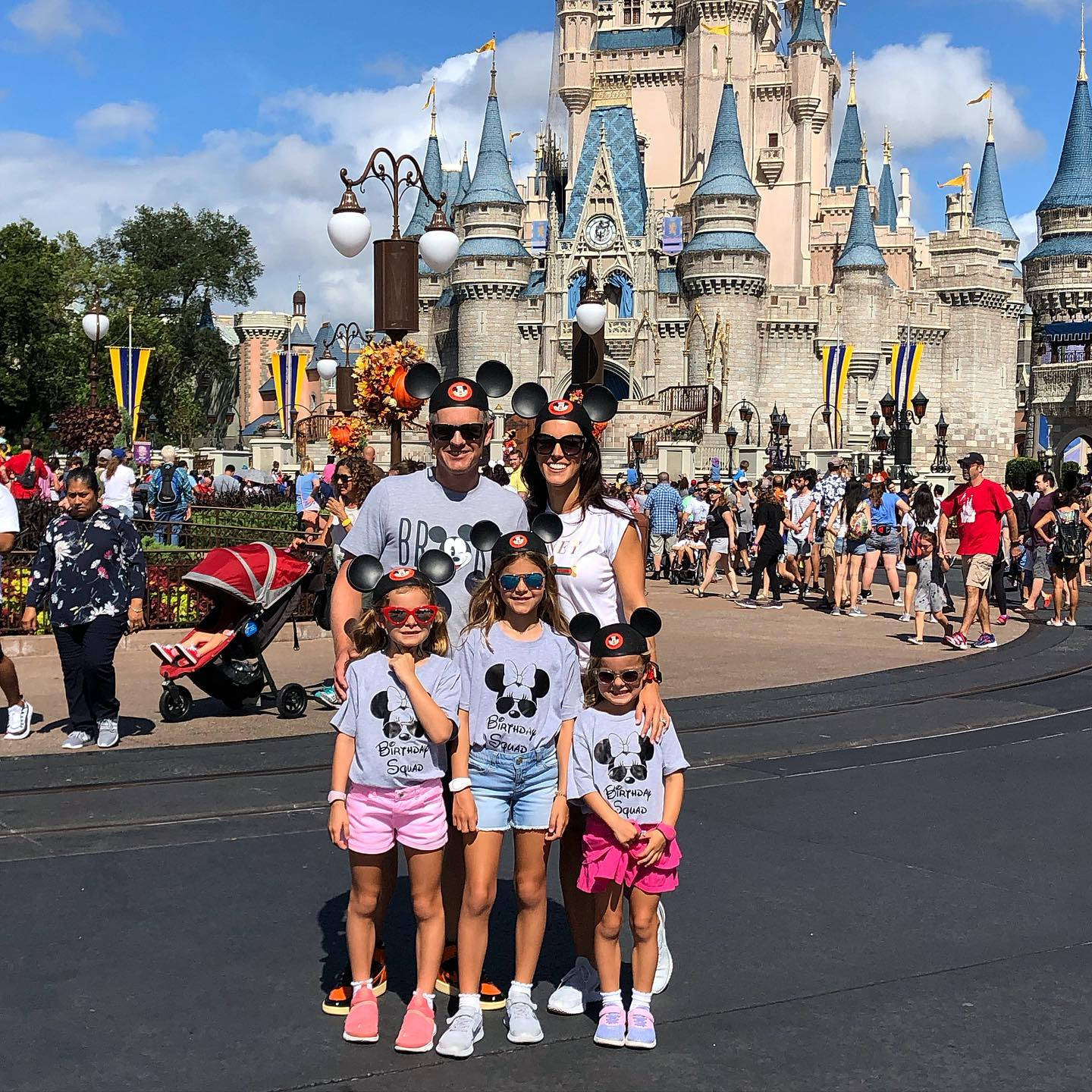 Luke Donald Disneyland Family Vacation Wallpaper