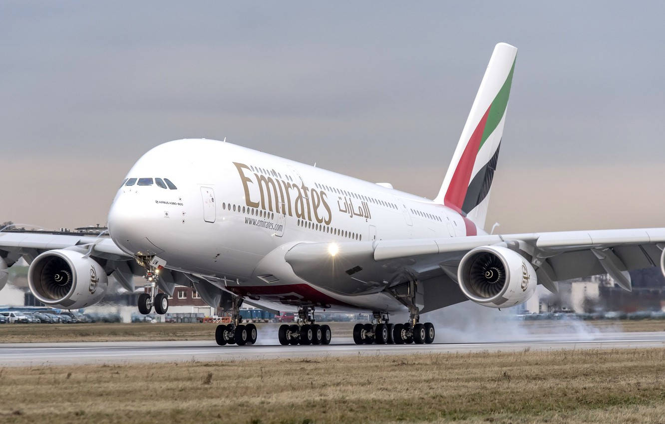 Majestic Emirates Airbus A380 In Flight Wallpaper