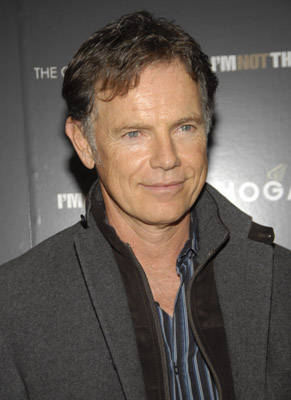 Male Star Bruce Greenwood Wallpaper