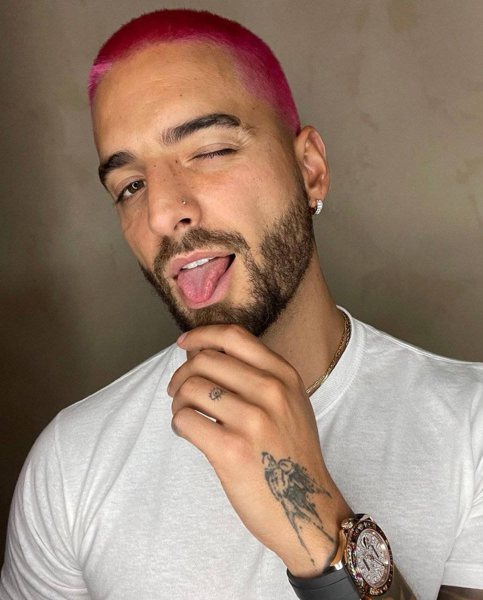 Maluma Pink Buzz Cut Wallpaper