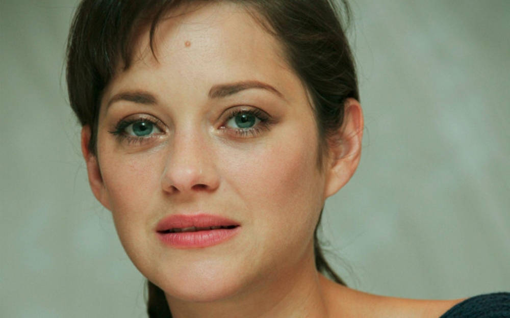 Marion Cotillard With Bangs Wallpaper