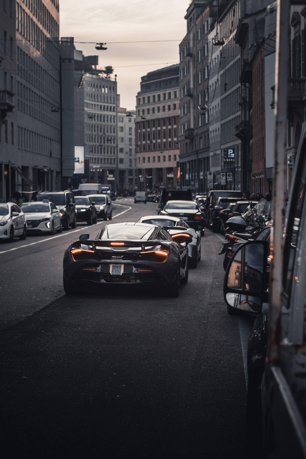 Mclaren 720s Cars On City Road Phone Wallpaper