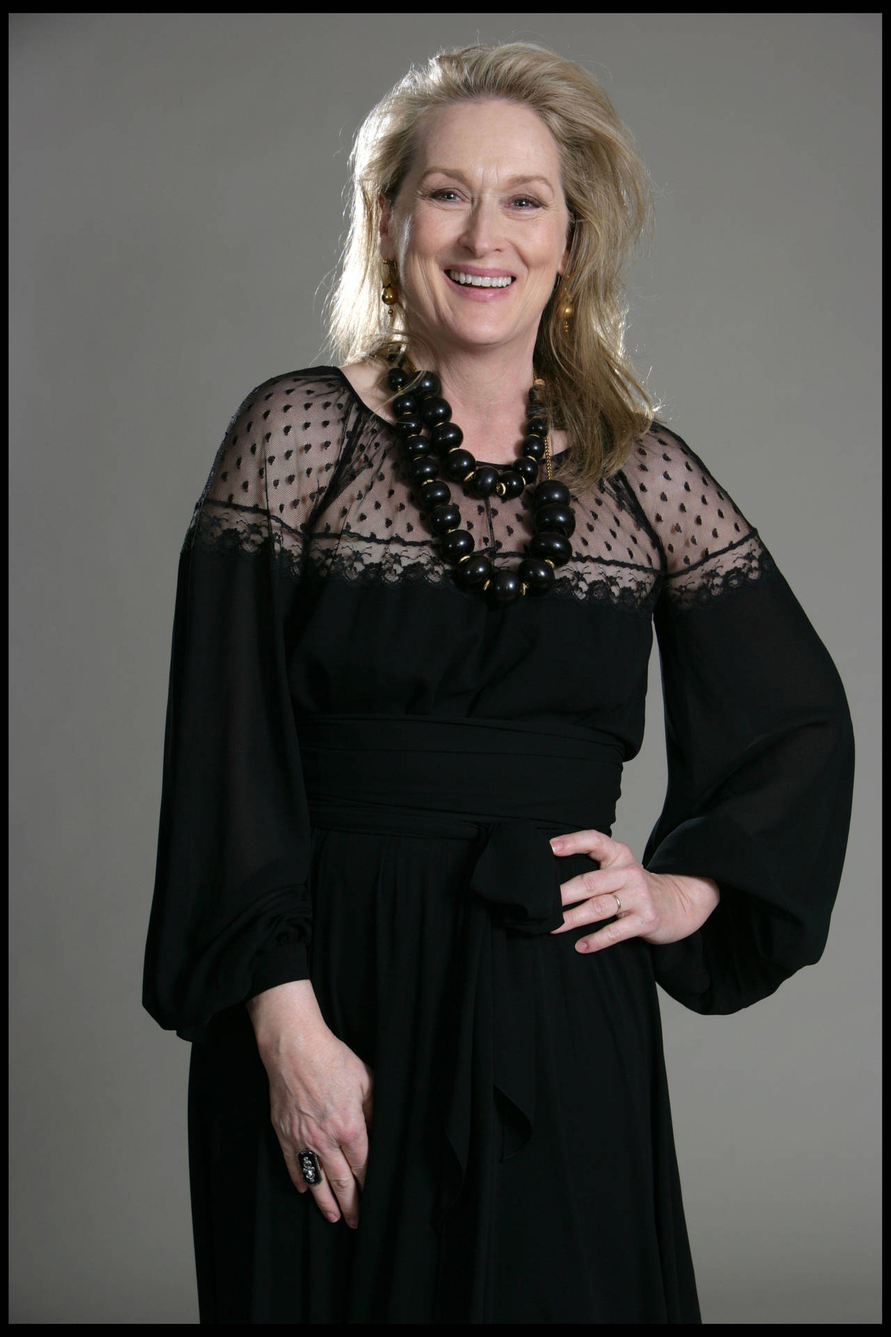 Meryl Streep In Black Lace Dress Wallpaper WallpapersOK