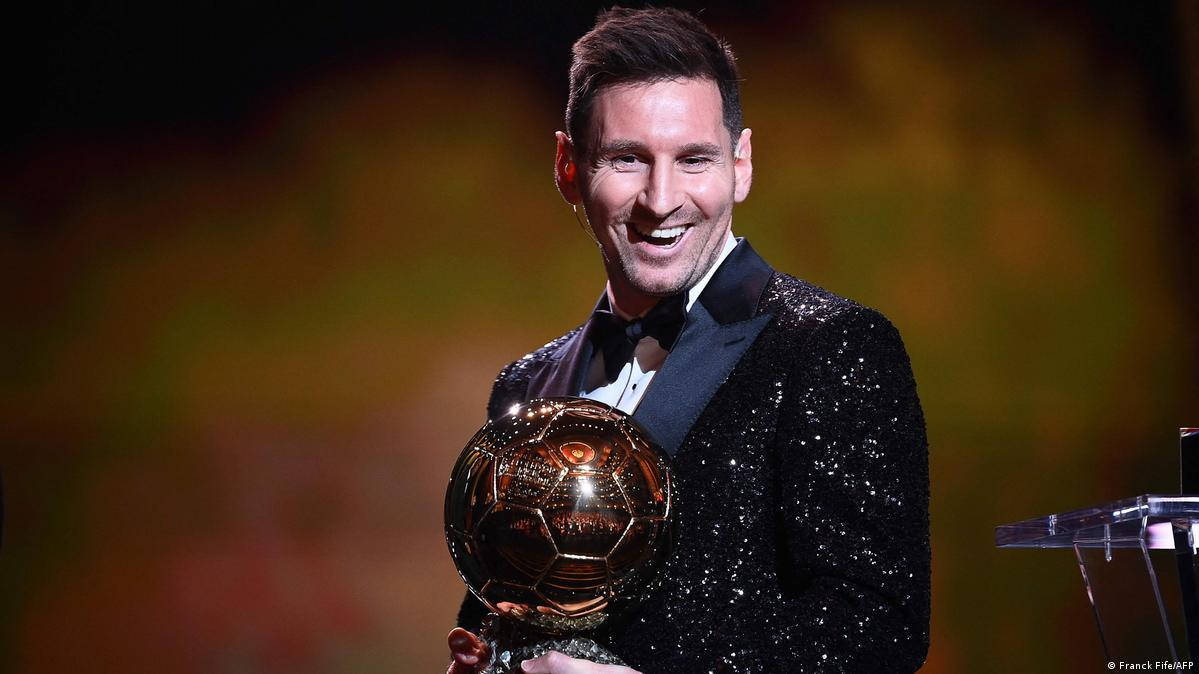 Messi 2021 Ballon D'or Wallpaper