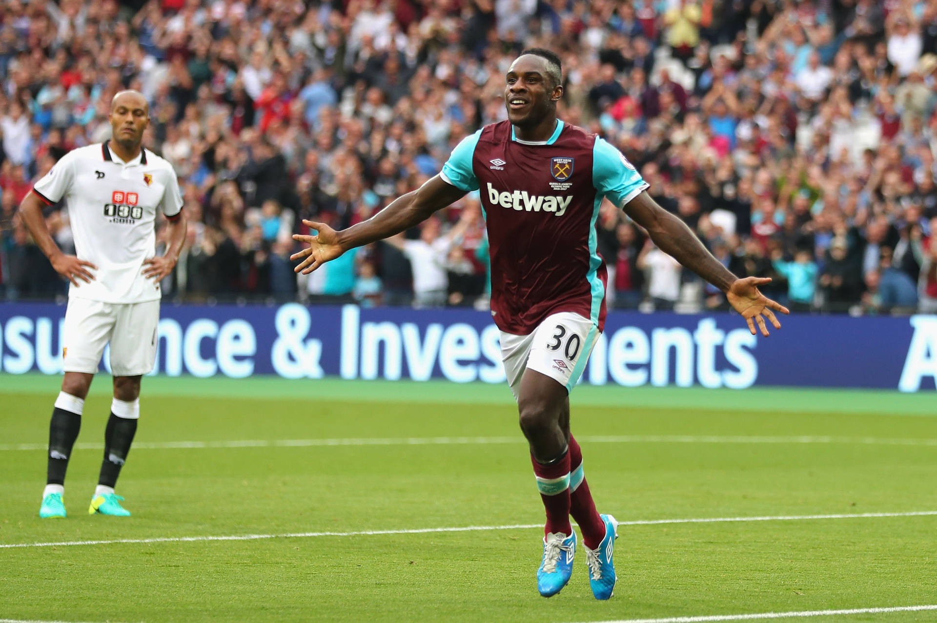 Michail Antonio Arms Wide Open Wallpaper