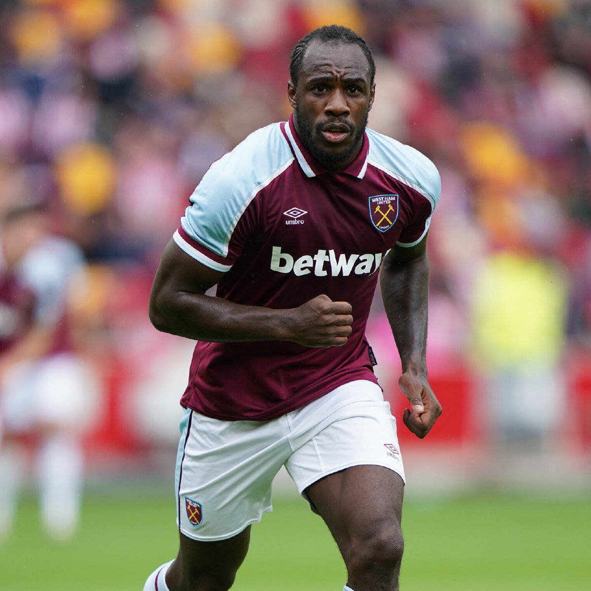 Michail Antonio Running Wallpaper