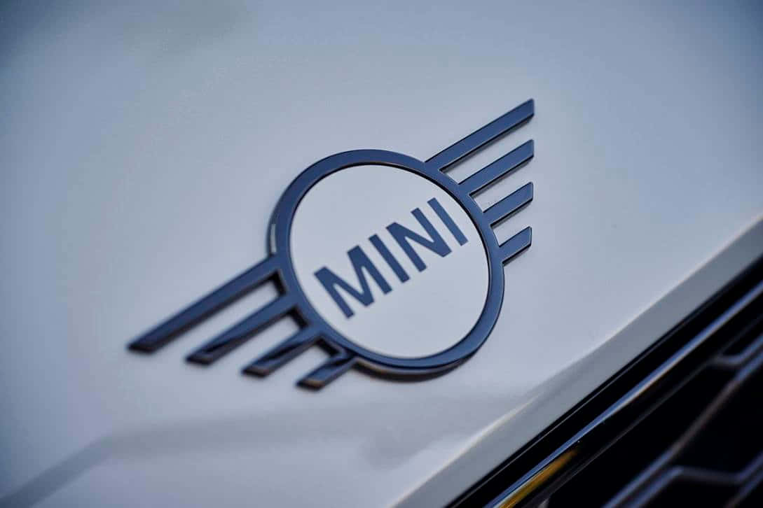 Mini Cooper Logo Close Up Wallpaper