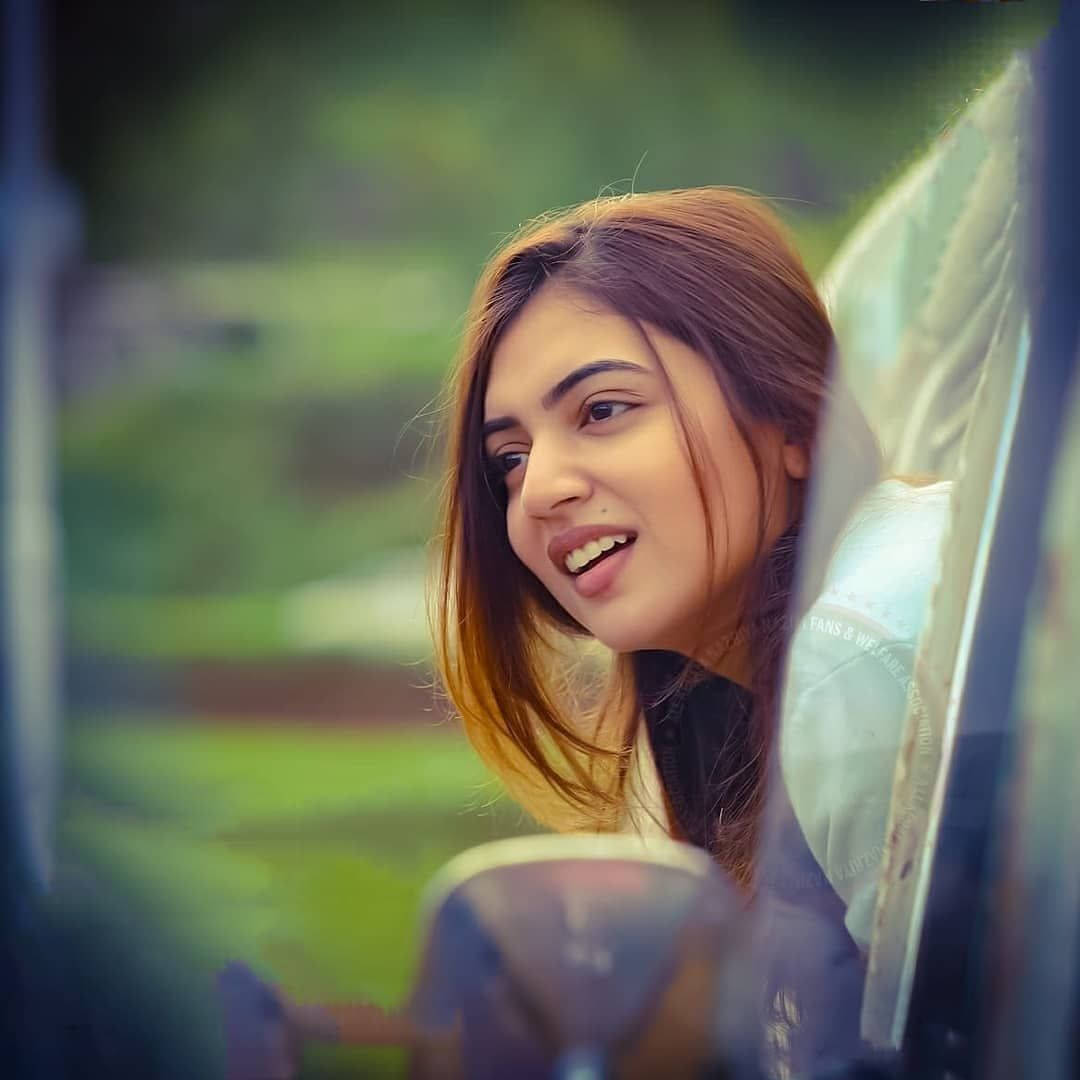 Nazriya Hd Brown Hair Wallpaper