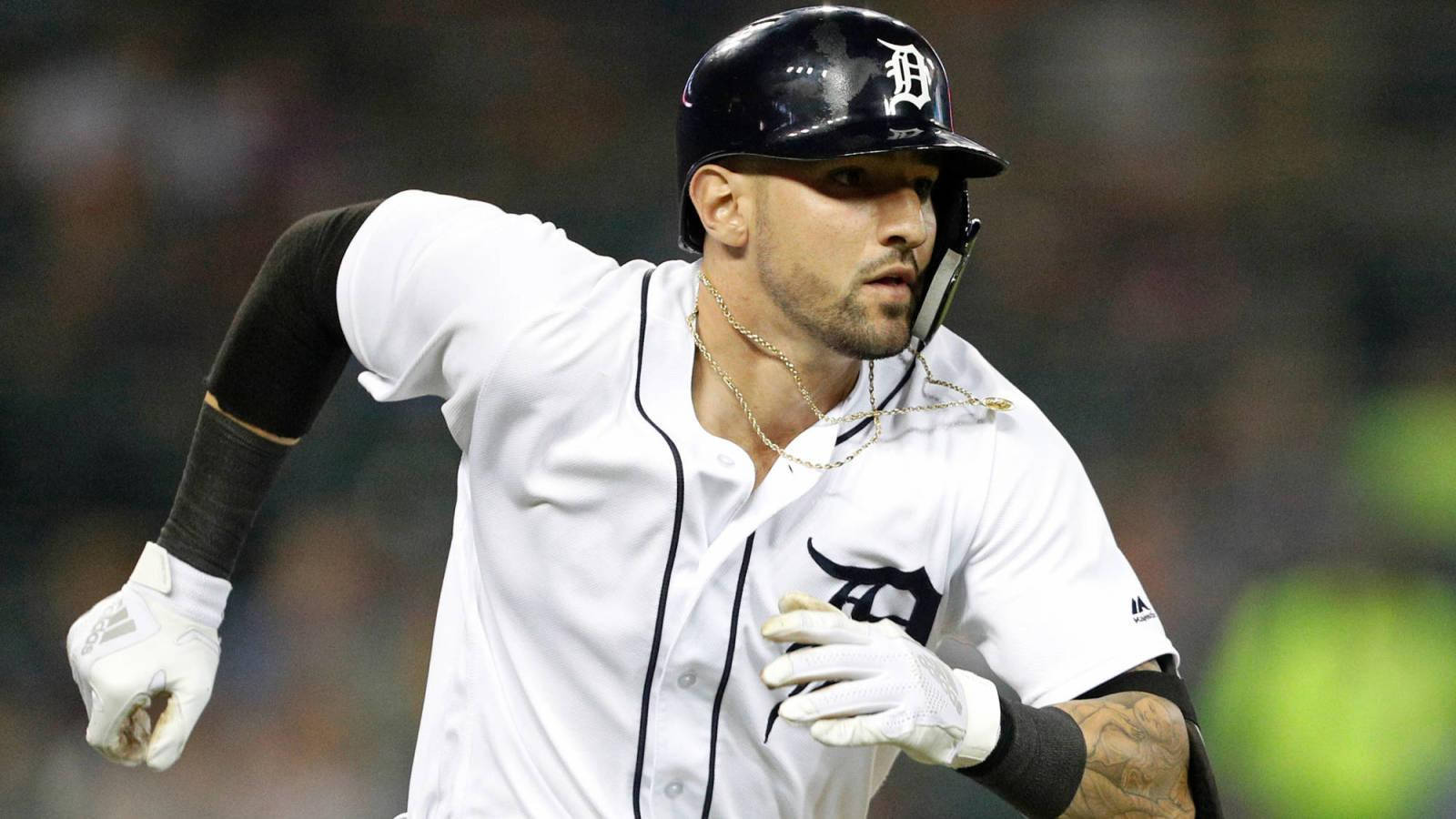 Nick Castellanos Sprints Towards The Right Wallpaper