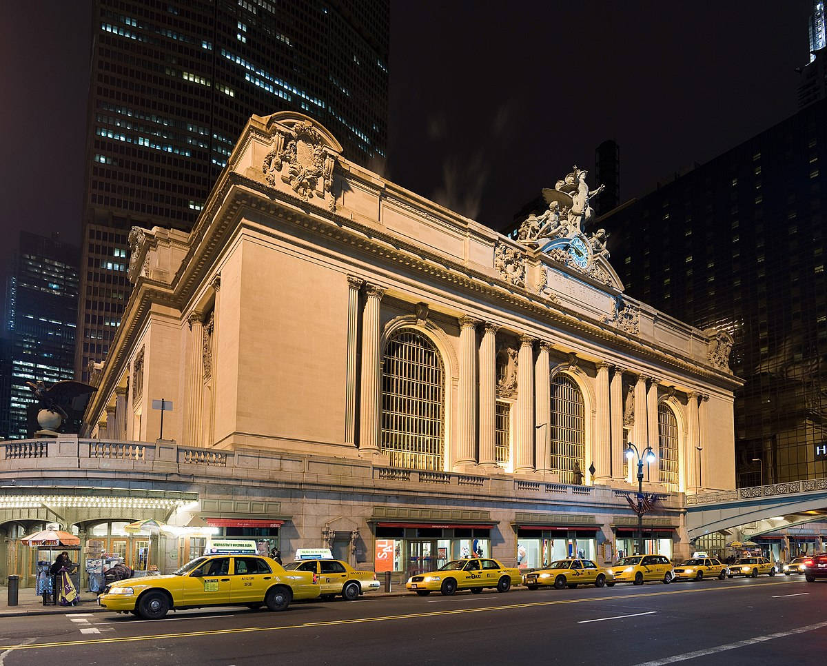 Nighttime Grand Central Station Wallpaper