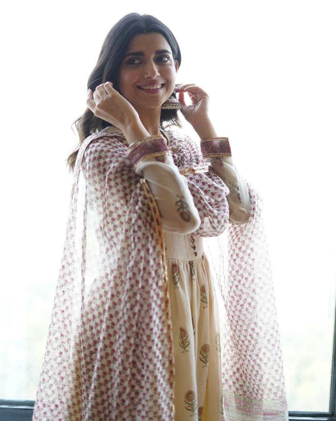 Nimrat Khaira Natural Light Wallpaper