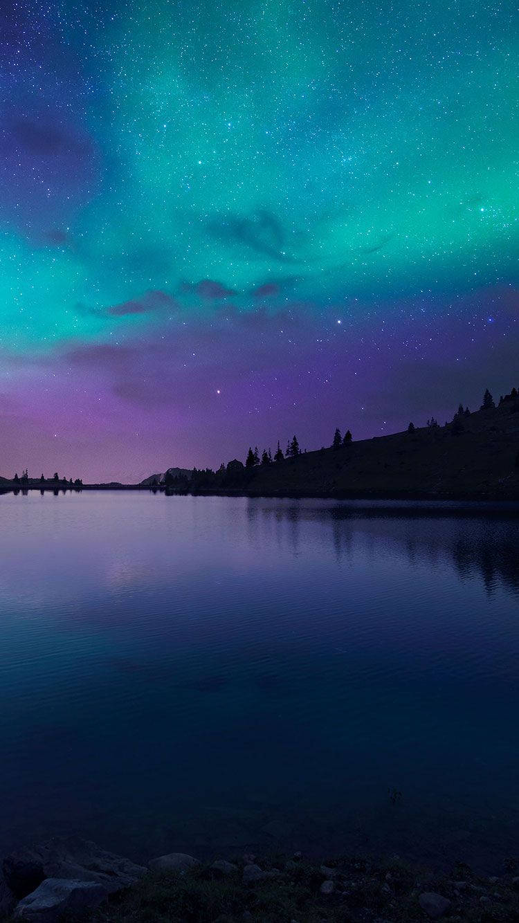 Northern Lights Aurora Borealis Iphone Wallpaper