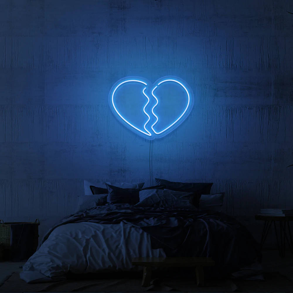 One-sided Love Broken Heart Led Wallpaper