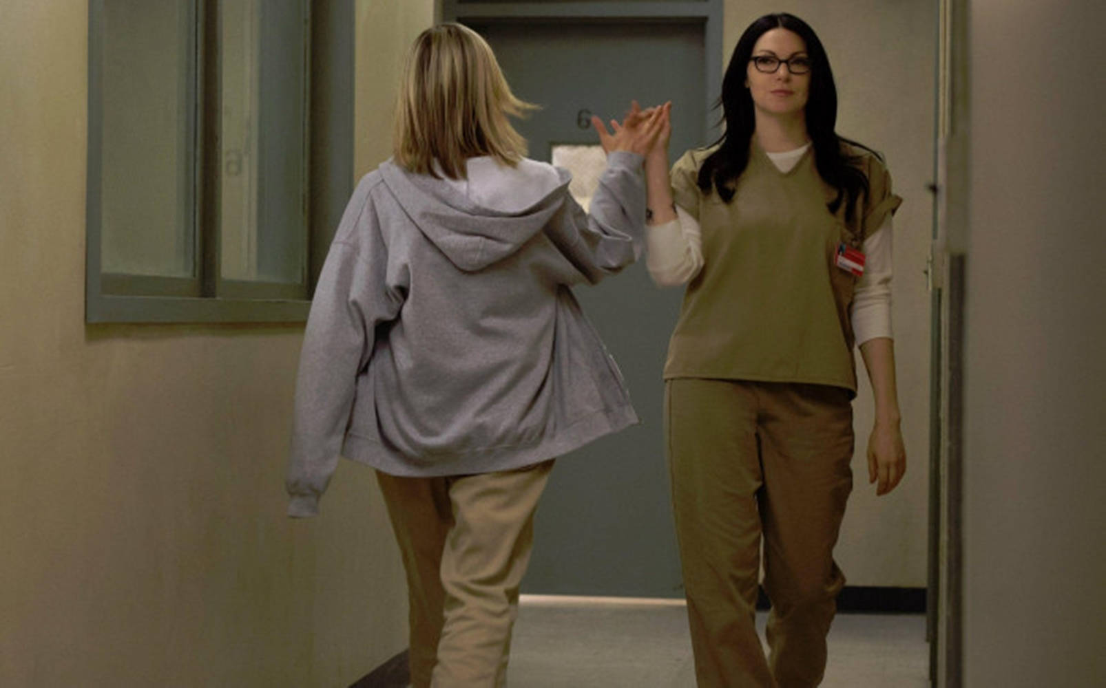 Orange Is The New Black Alex And Piper Wallpaper