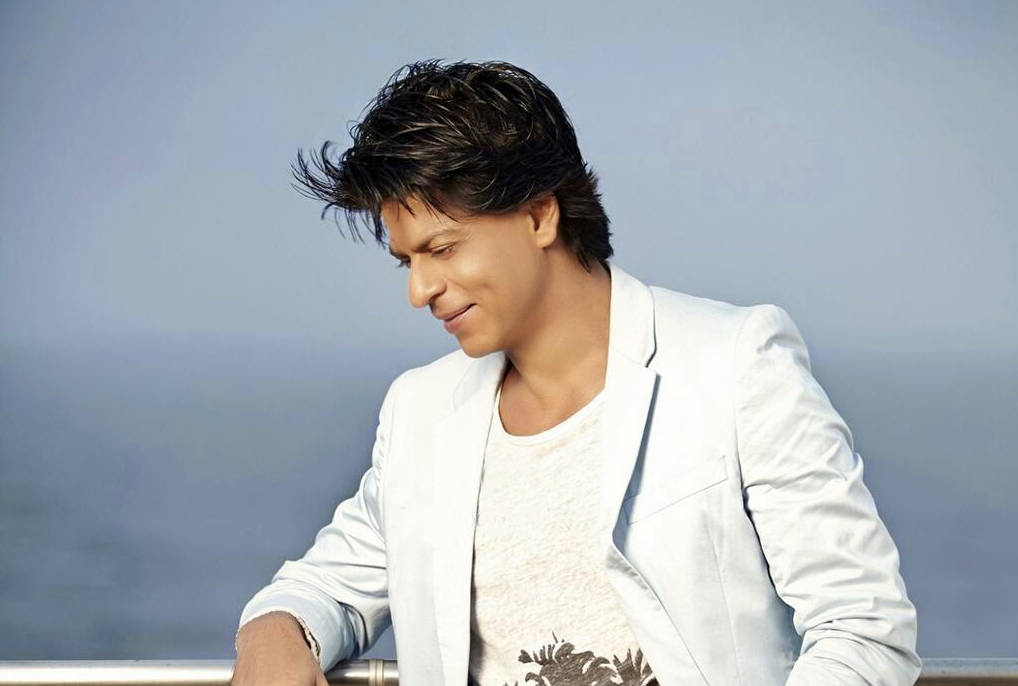 Outdoor Photoshoot Of Shahrukh Khan Hd Wallpaper