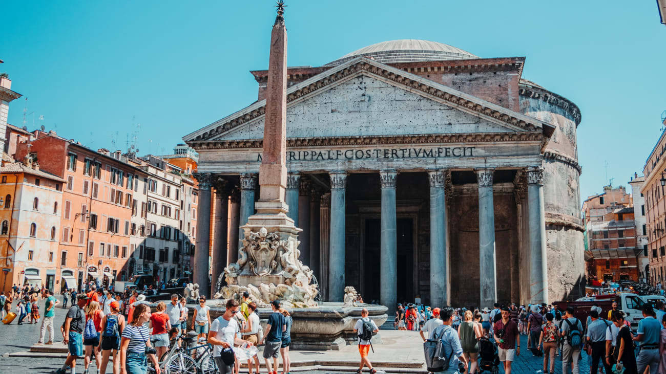 Pantheon Street Traffic Wallpaper