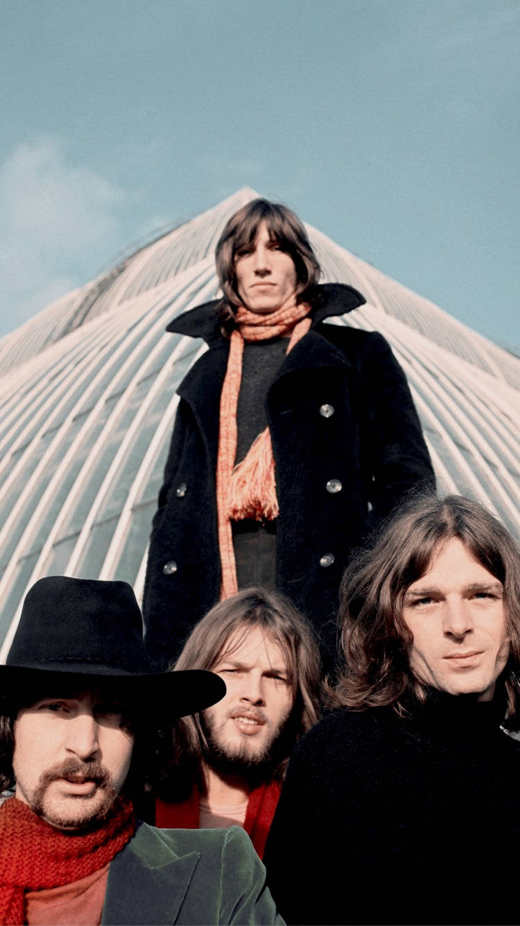 Pink Floyd 4k Upward Shot Building Wallpaper