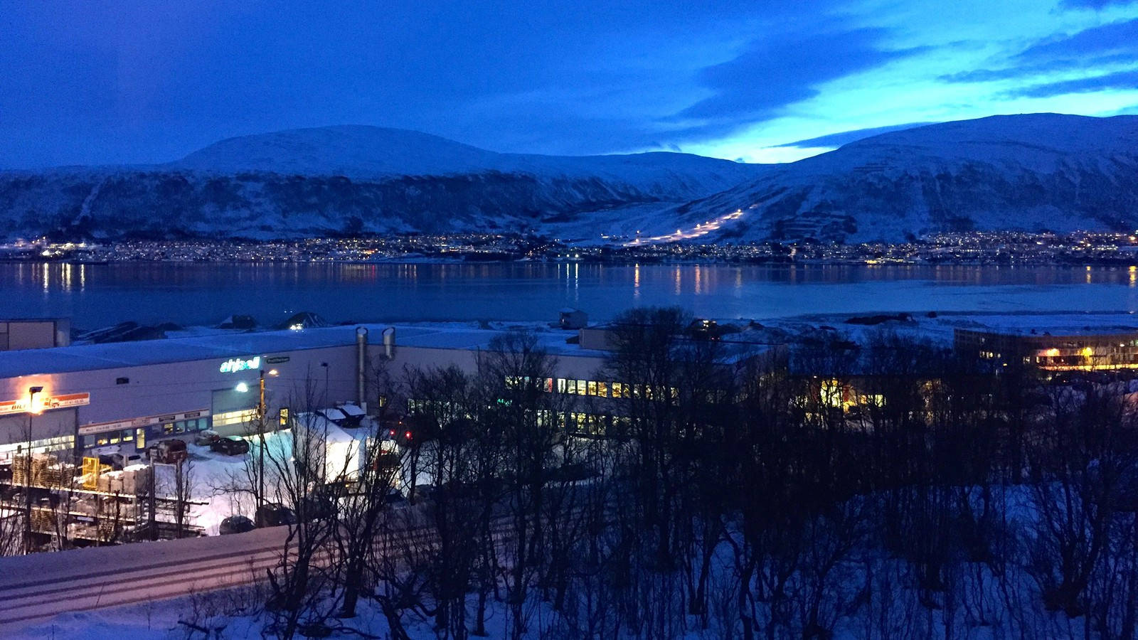 Polar Night No Sun Rise Tromsø Norway Wallpaper