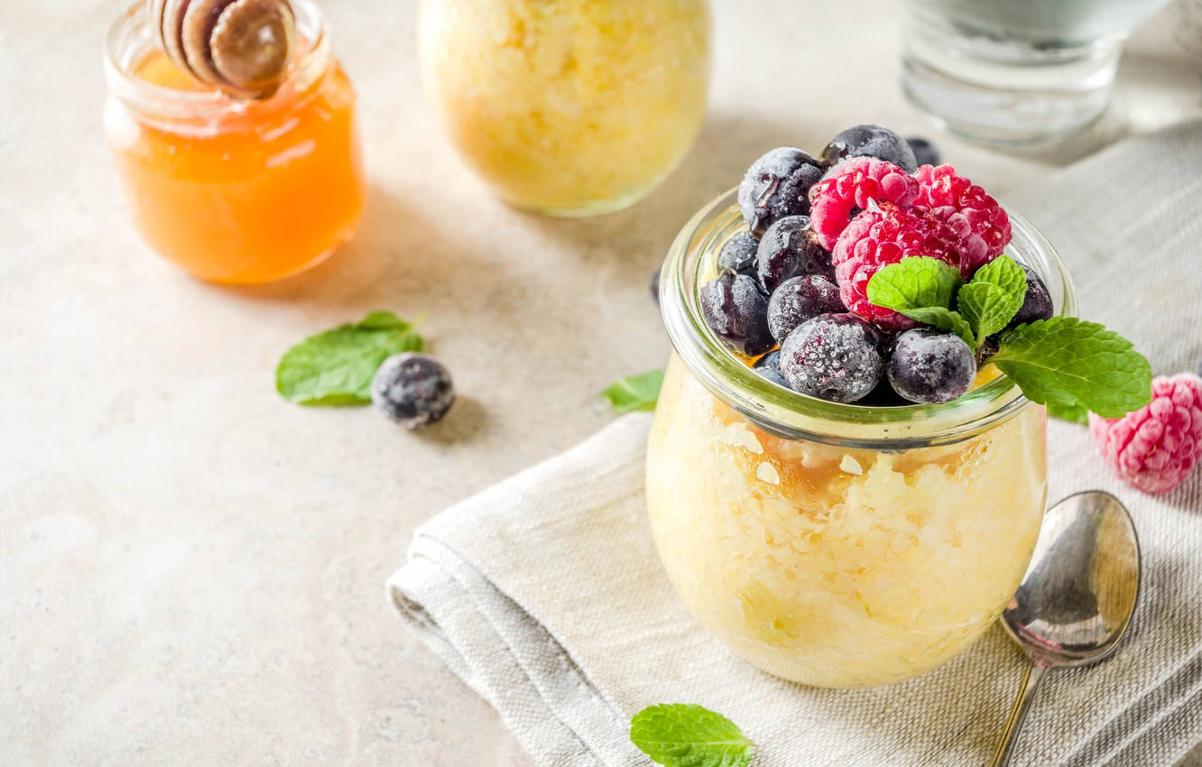 Polenta And Berries Dessert Wallpaper