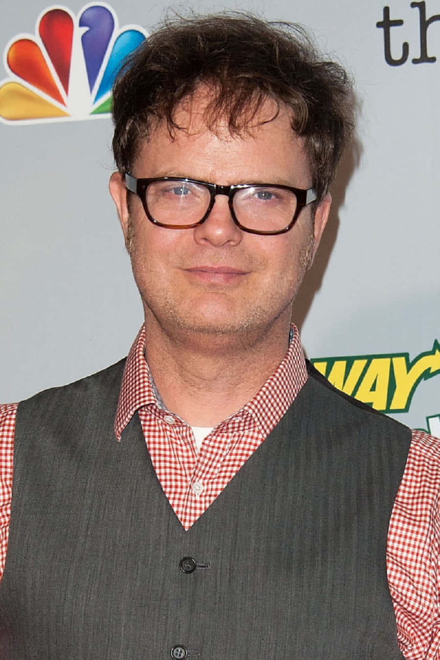 Rainn Wilson Cast In Comedic Role Wallpaper