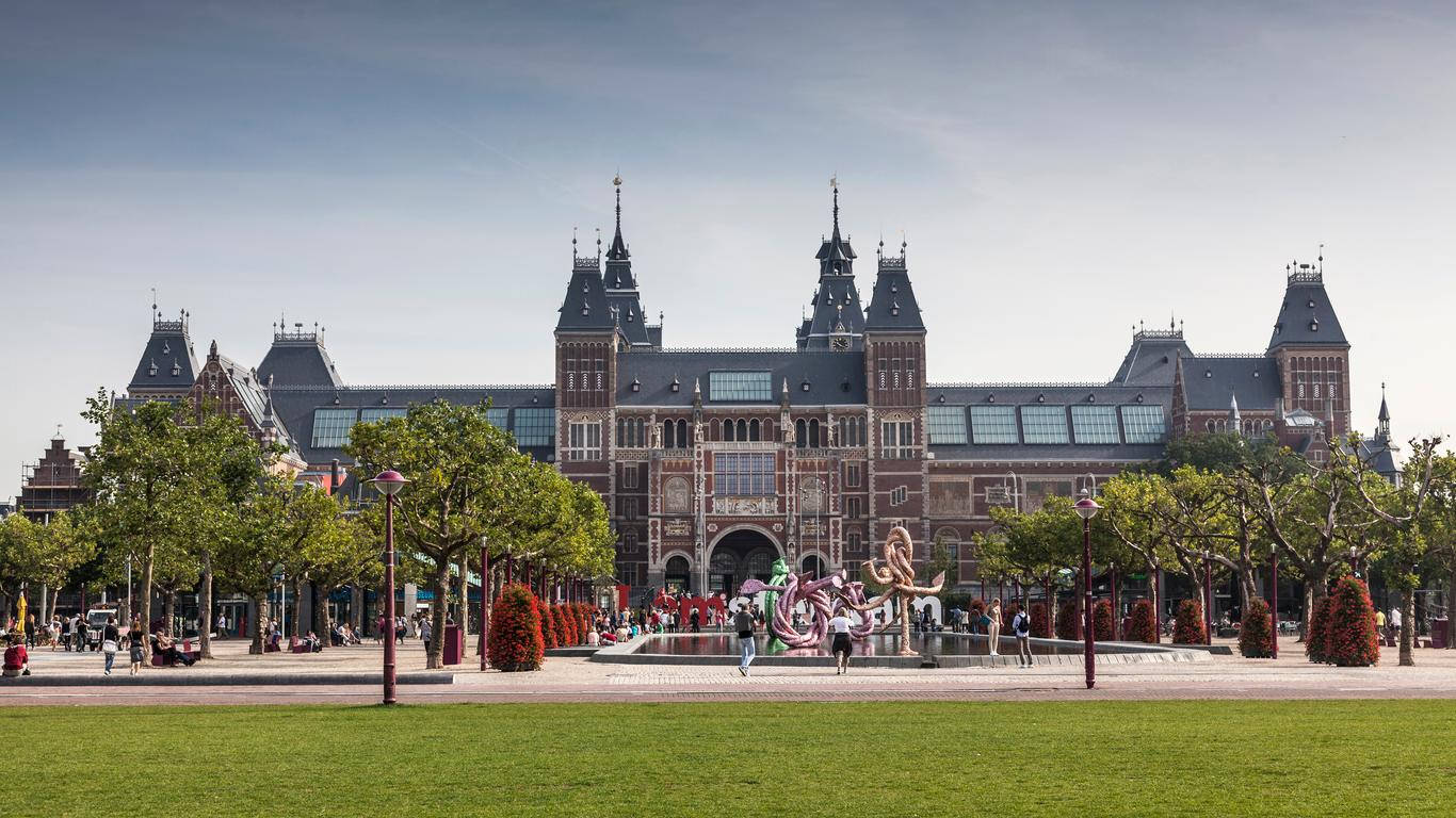 Rijksmuseum During Daytime Wallpaper