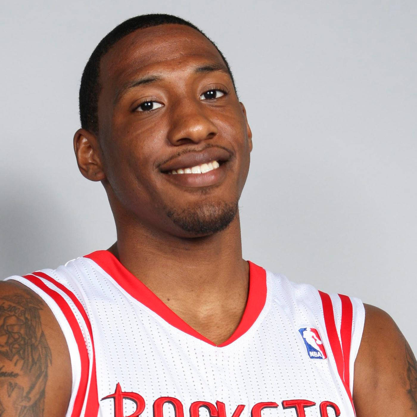 Robert Covington Brightly Smiles For Photoshoot Wallpaper