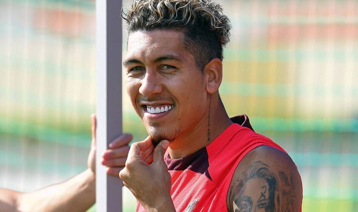 Roberto Firmino Shoulder Tattoo Wallpaper