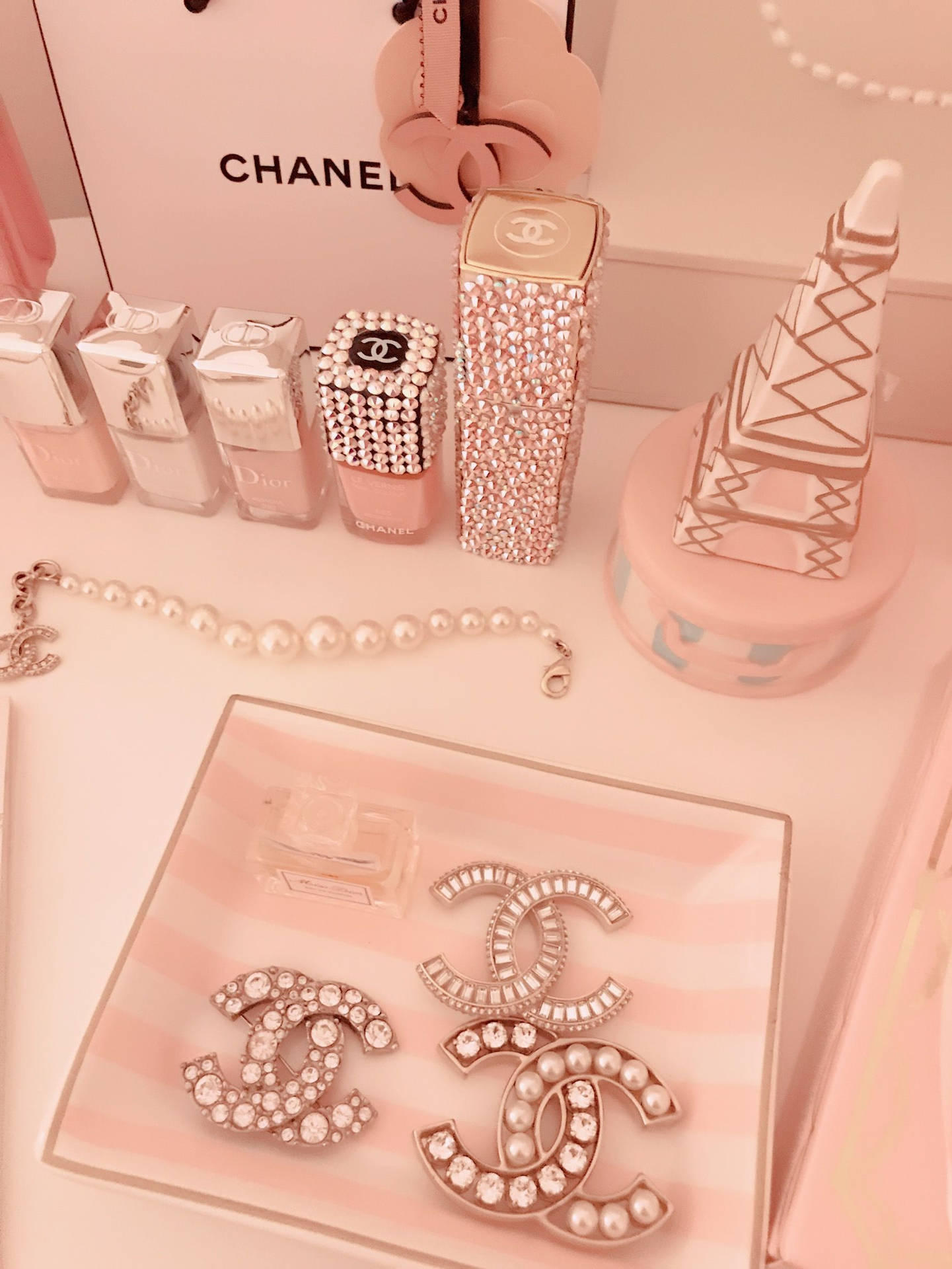 Rose Gold Aesthetic Chanel Wallpaper