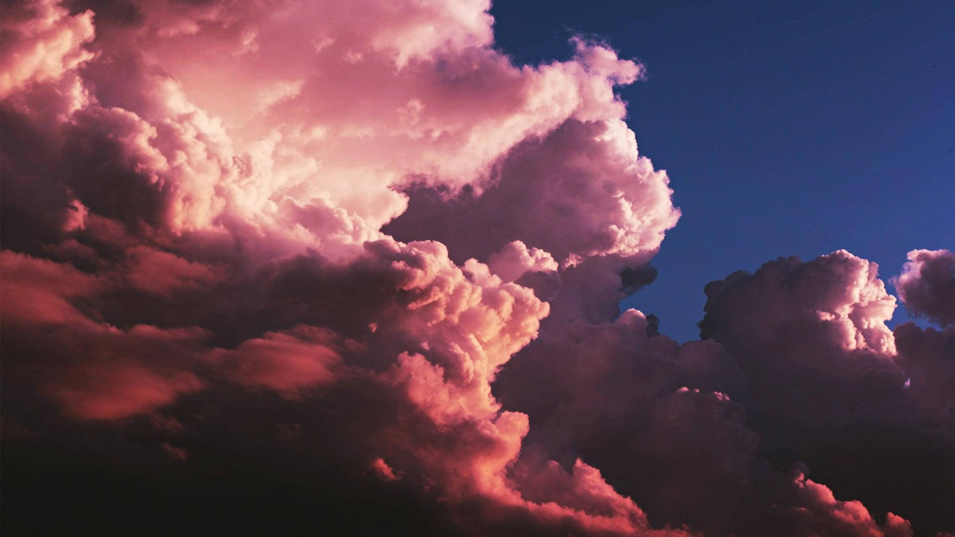 Rose-pink High Resolution Clouds Wallpaper