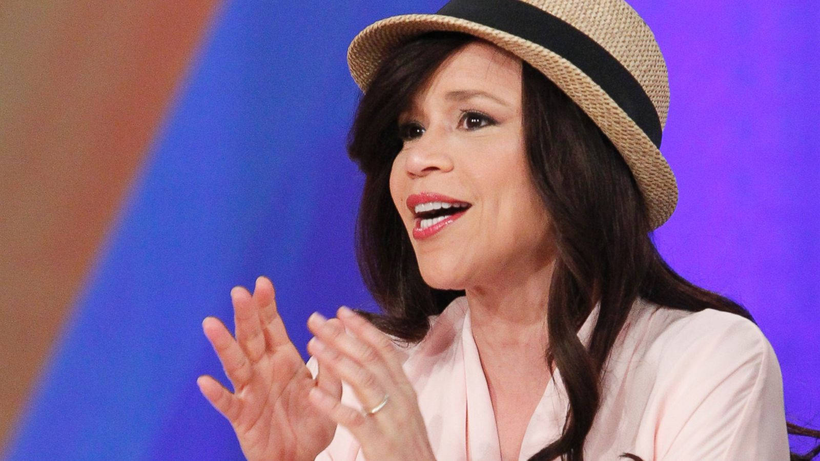 Rosie Perez The View Tv Co-host Wallpaper