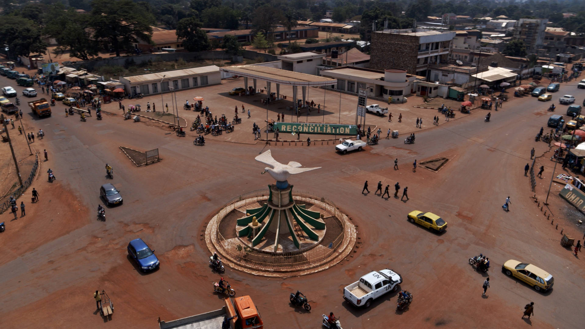 Roundabout In Central African Republic Wallpaper